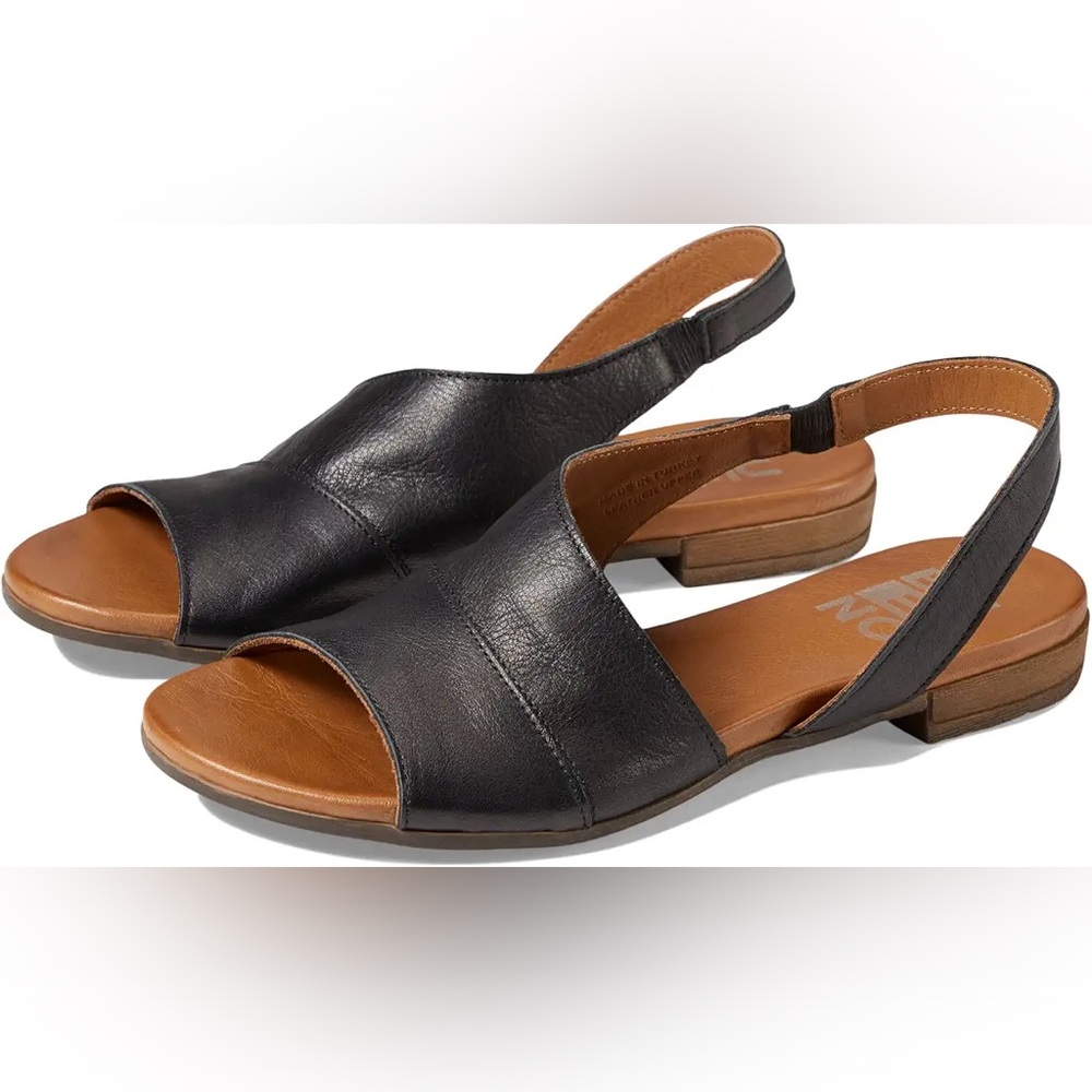 Bueno Tansing women’s black sling sandal soft leather size 40 or 9-9.5 in US